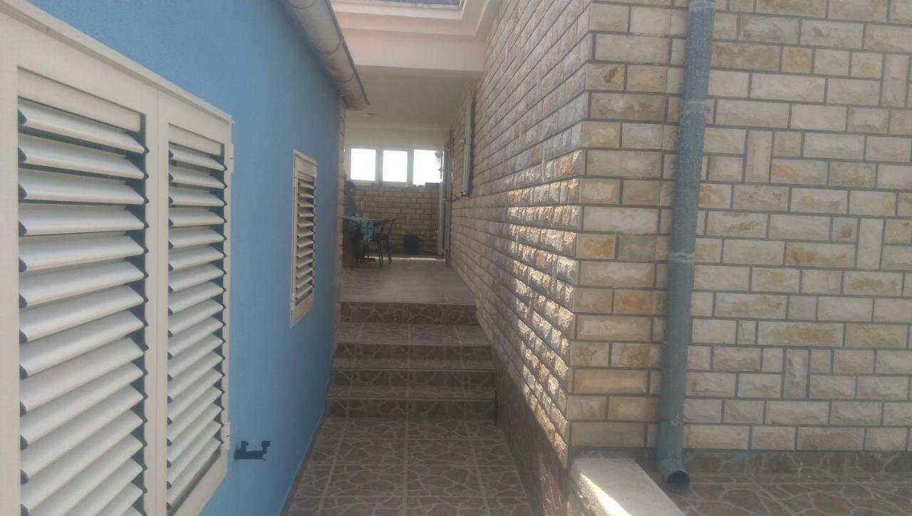 Holiday Home Ankica ราชานาส ภายนอก รูปภาพ